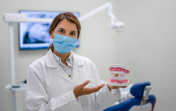Best Emergency Dentist for Knocked-Out Tooth in Yellville, AR